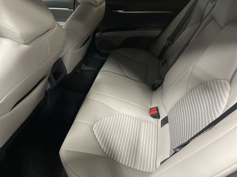 Used 2023 Toyota Camry SE FWD image 32