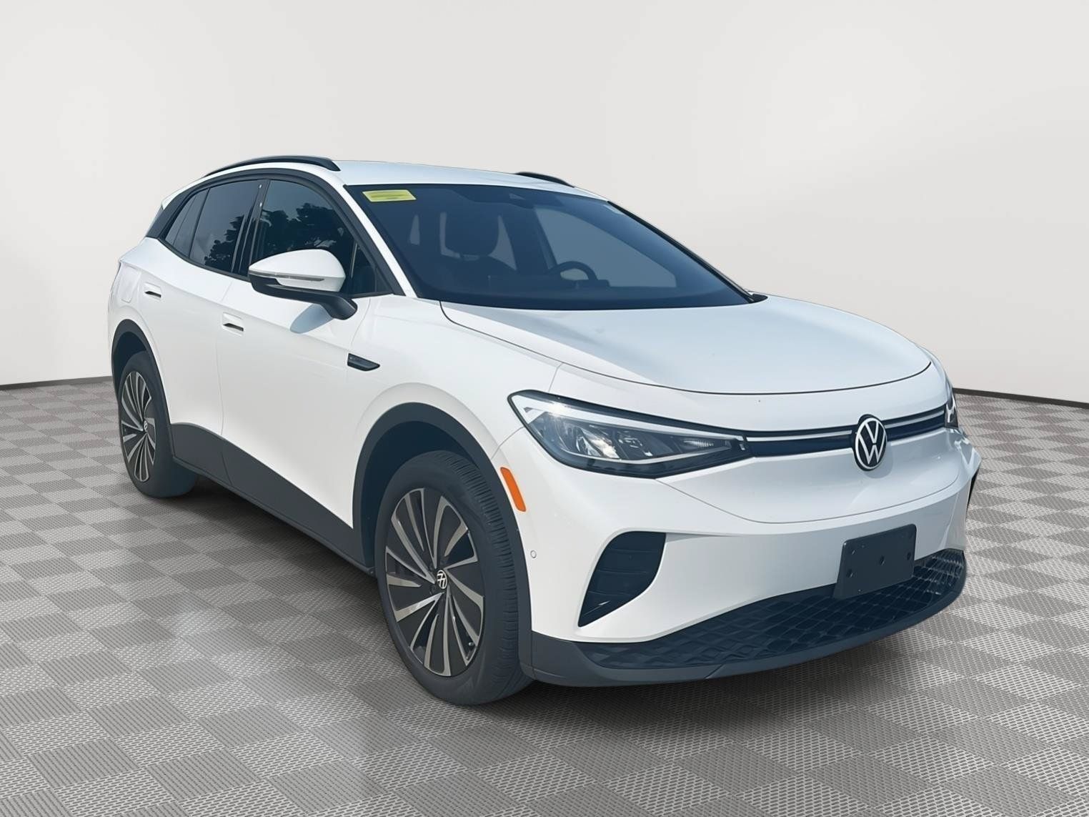 Certified 2025 Volkswagen ID.4 Pro AWD/4WD image 3