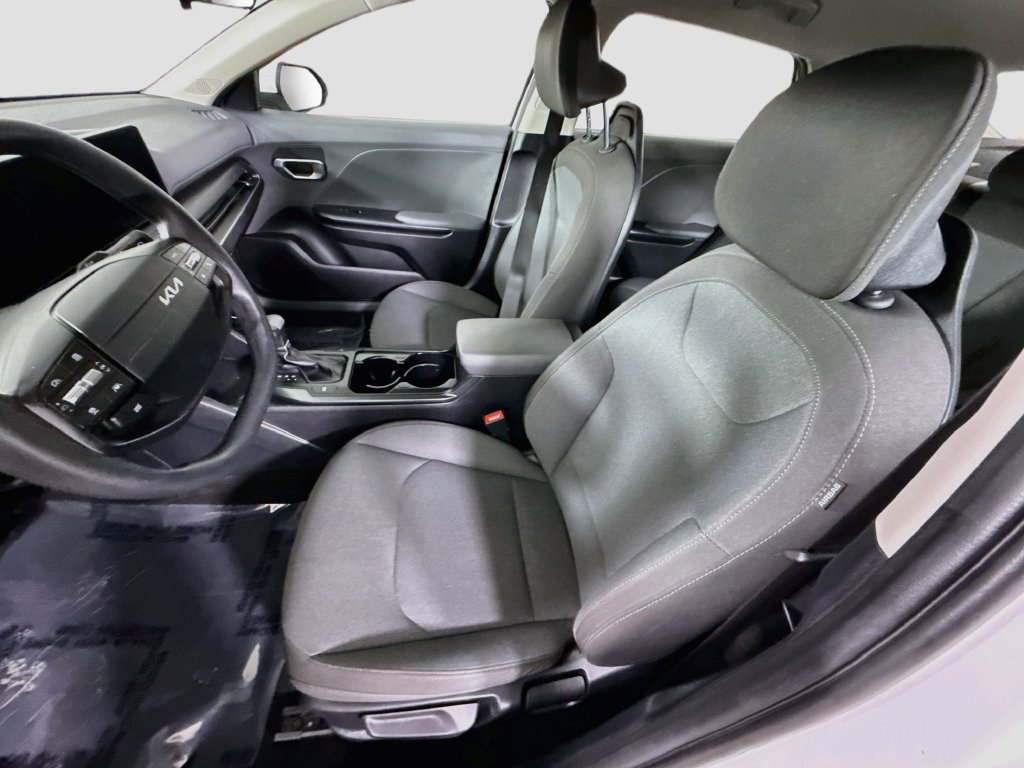 Certified 2025 Kia K4 FWD image 24