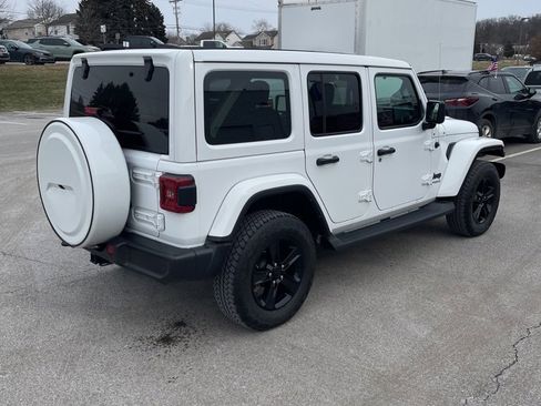 Used 2022 Jeep Wrangler Unlimited Sahara w/ LED Lighting Group image 4