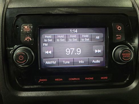 Used 2019 RAM ProMaster 1500 image 18