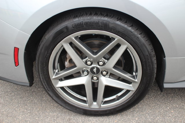 Used 2024 Ford Mustang Coupe RWD image 30