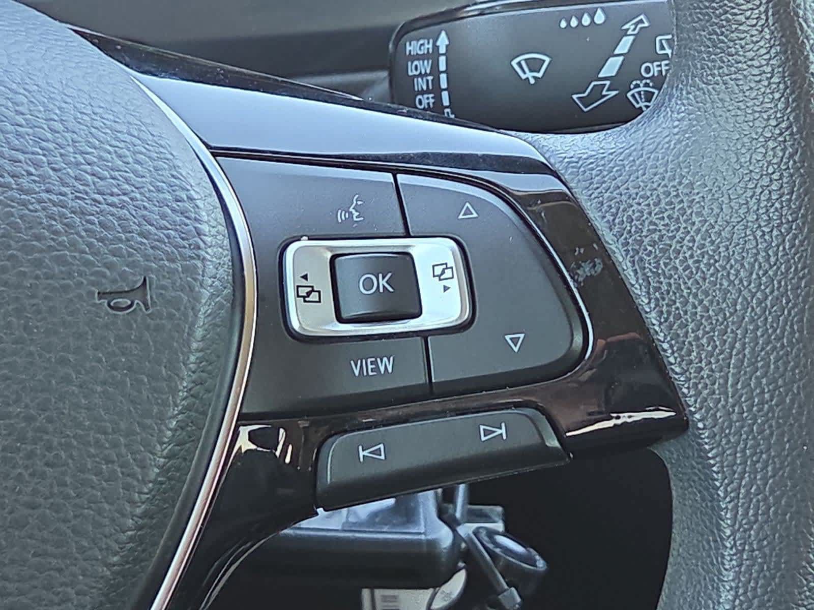 Used 2019 Volkswagen Tiguan S FWD image 22