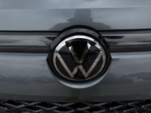 New 2026 Volkswagen Tiguan SE R-Line image 31