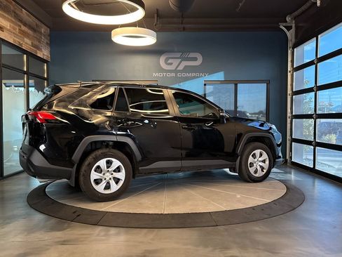 Used 2025 Toyota RAV4 LE FWD image 3