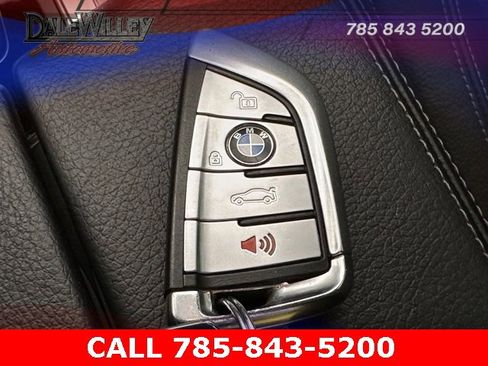 Used 2020 BMW 540i w/ M Sport Package image 29