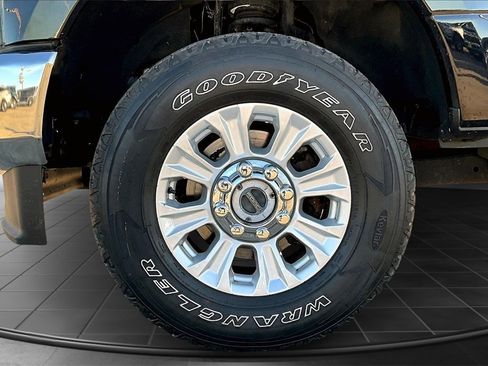 Used 2022 Ford F350 XL w/ STX Appearance Package image 9