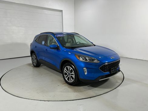 Used 2021 Ford Escape SEL AWD/4WD image 2