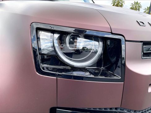 New 2026 Land Rover Defender 130 X-Dynamic SE AWD/4WD image 34