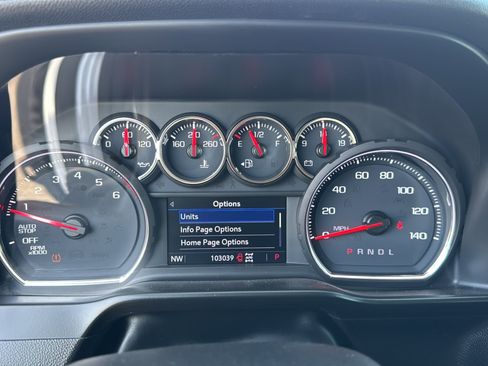 Used 2019 Chevrolet Silverado 1500 LT w/ Convenience Package AWD/4WD image 29