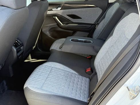 Used 2025 Volkswagen Tiguan S w/ 18" Wheel Package image 26