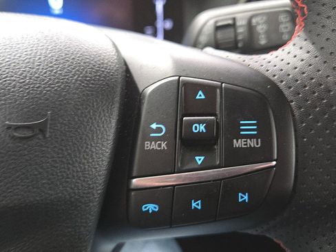 Used 2023 Ford Escape ST-Line image 18