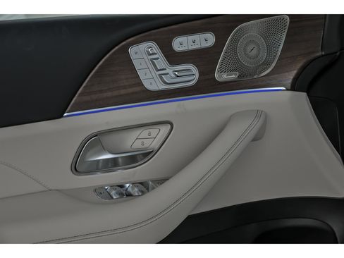 Certified 2026 Mercedes-Benz GLE 350 4MATIC image 7