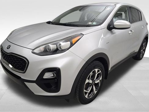 Used 2020 Kia Sportage LX AWD/4WD image 5