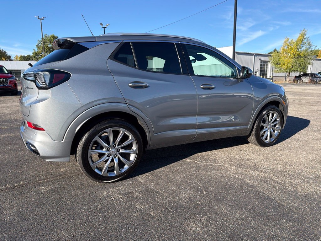 Used 2024 Buick Encore GX Avenir w/ Avenir Technology Package FWD image 7