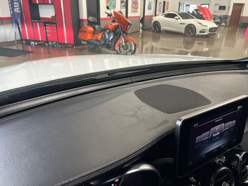 Used 2018 Mercedes-Benz GLC 63 AMG 4MATIC image 75