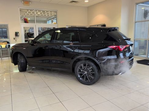 New 2026 Acura MDX A-Spec image 3