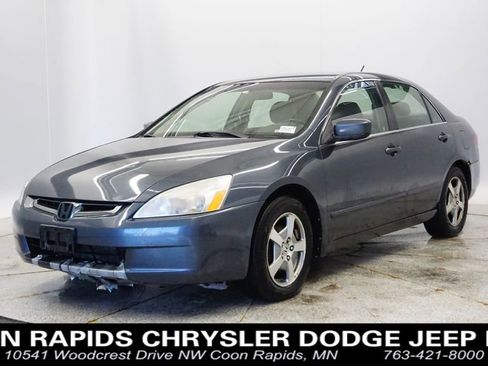 Used 2005 Honda Accord Hybrid Sedan image 1