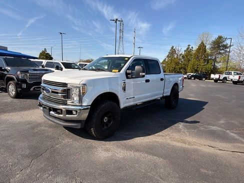 Used 2018 Ford F250 XLT w/ XLT Value Package image 14