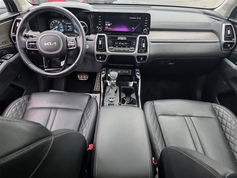 Used 2023 Kia Sorento SX Prestige image 26
