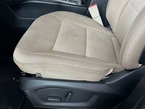 Used 2020 Ford Explorer 2WD image 9