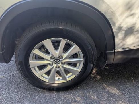 Used 2016 MAZDA CX-5 Touring image 12