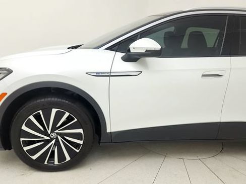 Used 2023 Volkswagen ID.4 Pro S Plus AWD/4WD image 22
