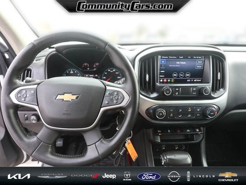 Used 2021 Chevrolet Colorado LT w/ Fleet Safety Package image 15