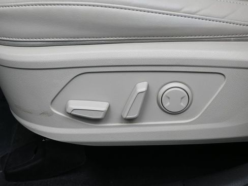 Used 2023 Kia Sorento X-Line EX image 12