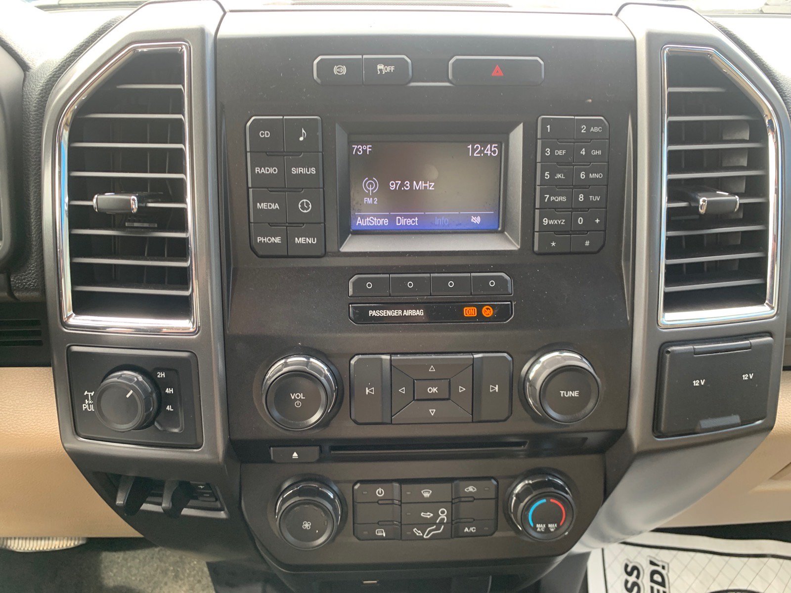 Used 2017 Ford F250 XLT w/ XLT Value Package AWD/4WD image 15