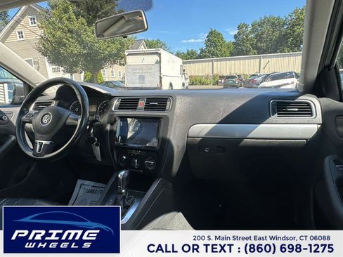Used 2014 Volkswagen Jetta SE image 19