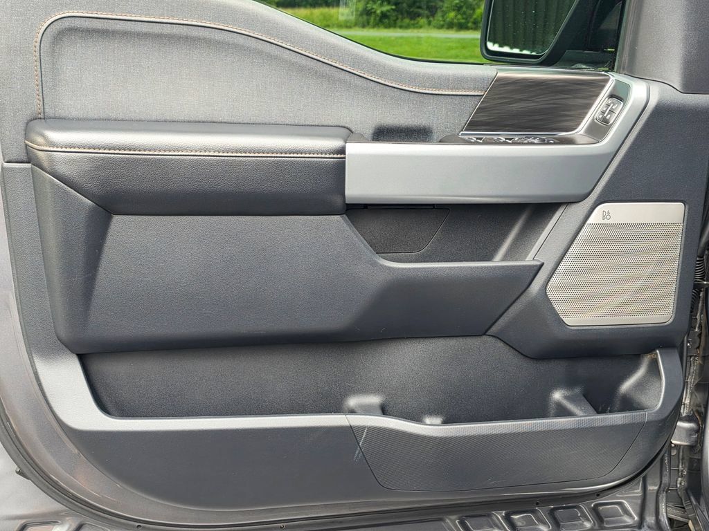 Used 2024 Ford F150 Lariat AWD/4WD image 13