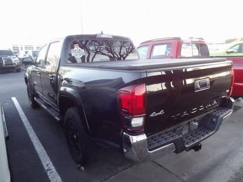 Used 2022 Toyota Tacoma SR5 image 6