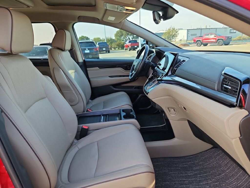Used 2023 Honda Odyssey Elite image 28