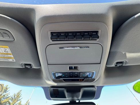 Used 2023 Ford F250 Lariat w/ Lariat Ultimate Package image 32