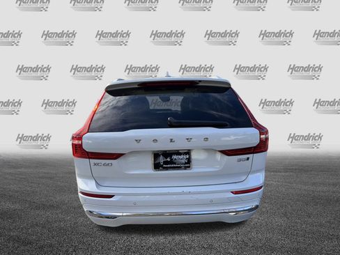 Certified 2023 Volvo XC60 B5 Plus image 9