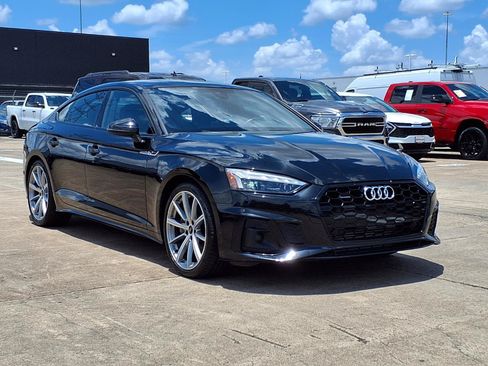 Used 2025 Audi A5 2.0T Premium Plus AWD/4WD image 2