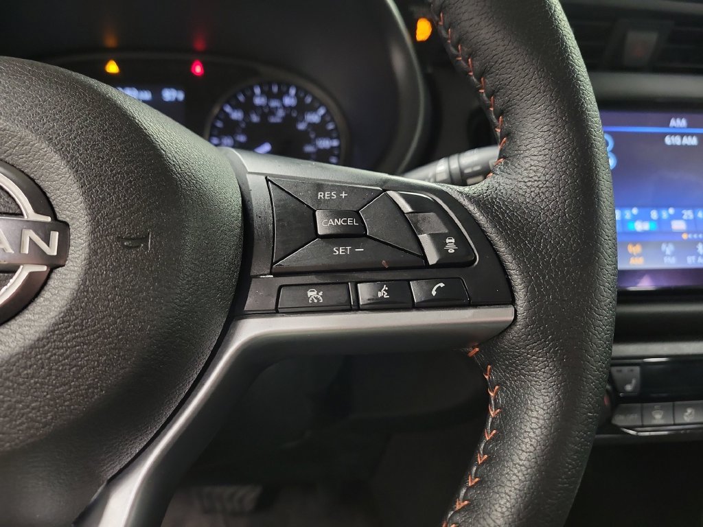 Used 2023 Nissan Kicks SR w/ SR Premium Package FWD image 25