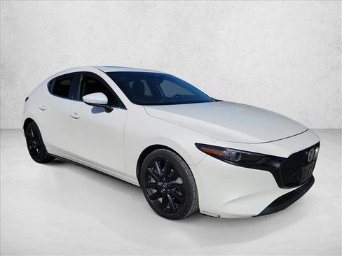 Used 2021 MAZDA MAZDA3 s image 2