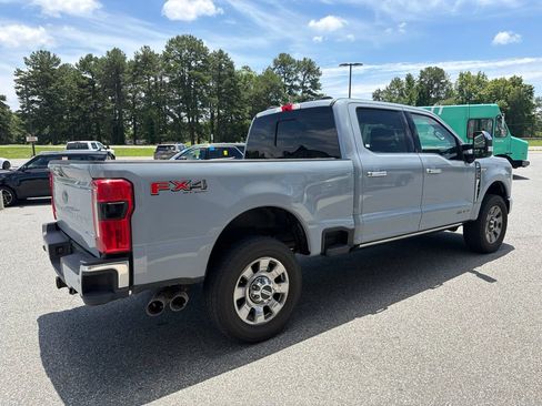 Used 2024 Ford F350 Lariat w/ Lariat Ultimate Package AWD/4WD image 7