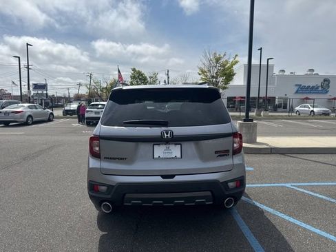 Used 2023 Honda Passport TrailSport image 7