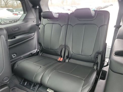 New 2025 Jeep Grand Cherokee L Limited w/ Trailer Tow Package image 25