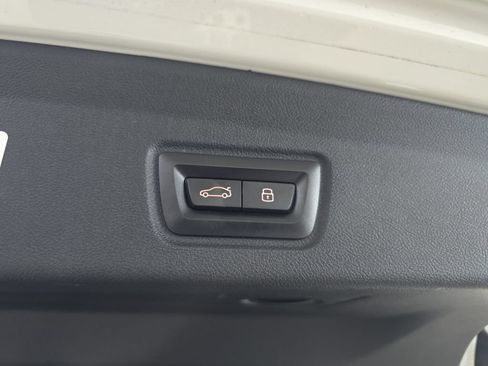 Used 2024 BMW i4 eDrive35 w/ Parking Assistance Package RWD image 31