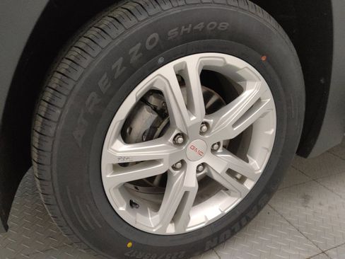Used 2018 GMC Terrain SLE AWD/4WD image 31