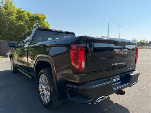 Used 2021 GMC Sierra 1500 Denali w/ Denali Ultimate Package AWD/4WD image 6