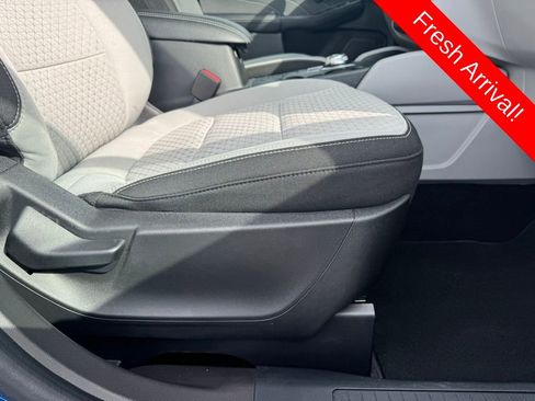 Used 2023 Ford Escape Active image 17