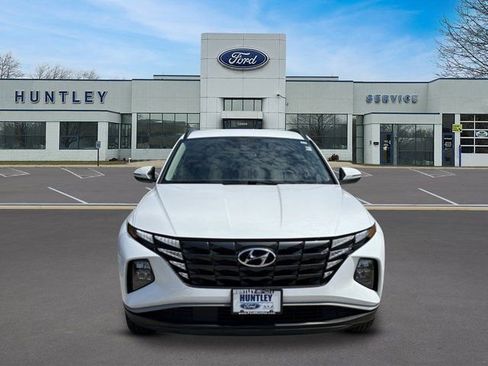 Used 2022 Hyundai Tucson Blue AWD/4WD image 2