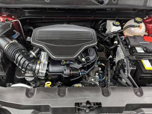 Used 2025 Chevrolet Blazer RS FWD image 30