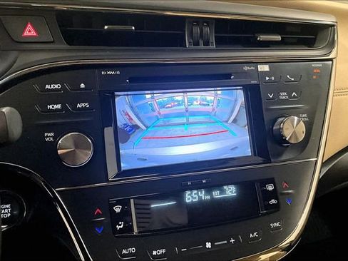 Used 2017 Toyota Avalon XLE w/ All Weather Liner Package FWD image 14