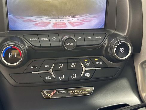 Used 2016 Chevrolet Corvette Stingray Coupe w/ Battery Protection Package image 15